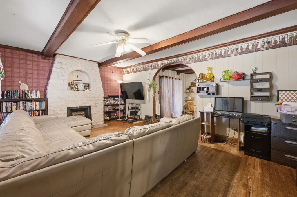 3140 W Maple Wichita KS 67203