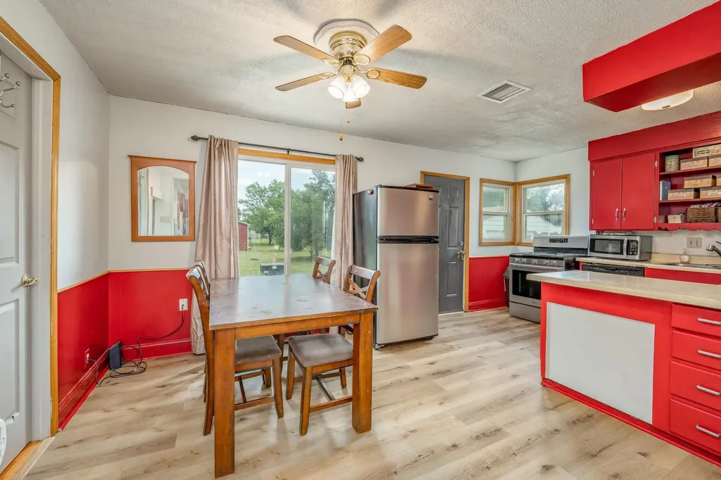750 N Bebe Wichita KS 67212
