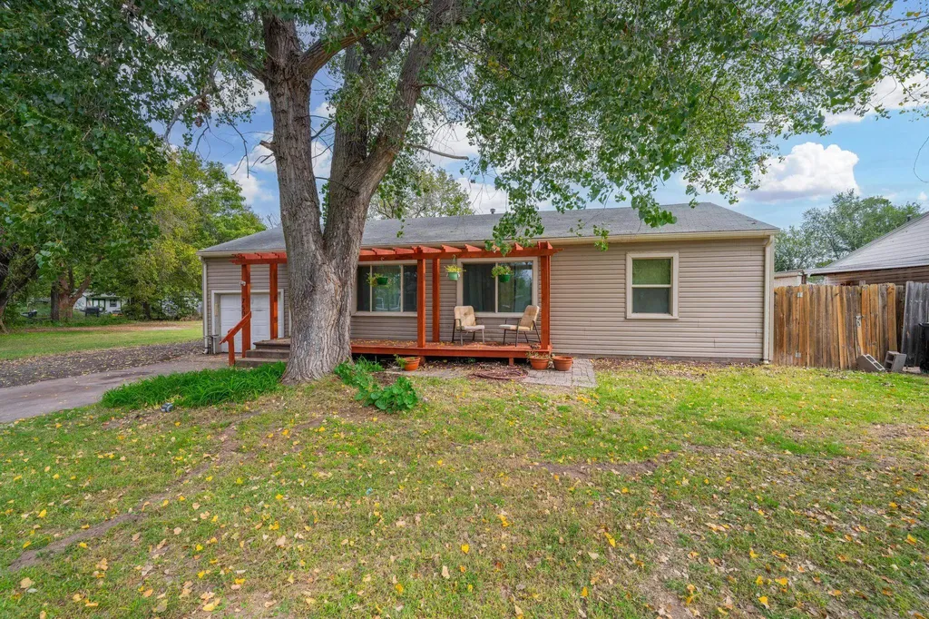 750 N Bebe Wichita KS 67212