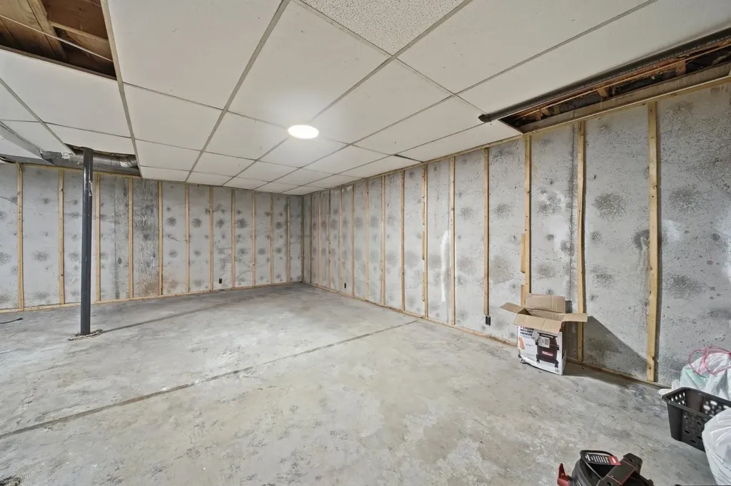 3354 SW 90th Augusta KS 67010
