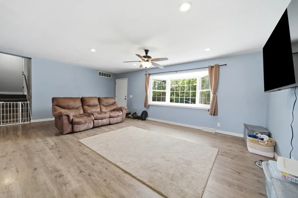 3354 SW 90th Augusta KS 67010