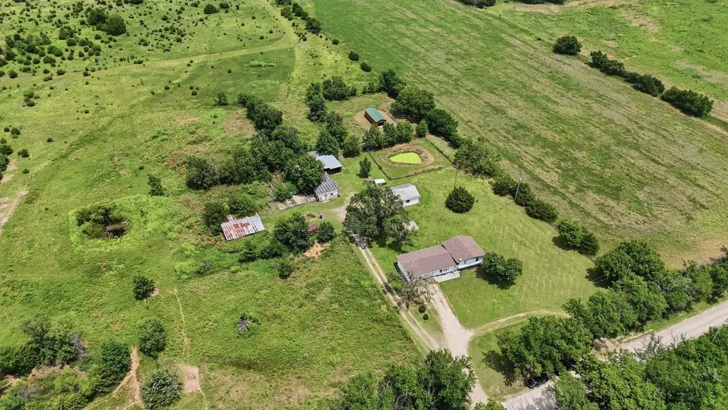 3354 SW 90th Augusta KS 67010