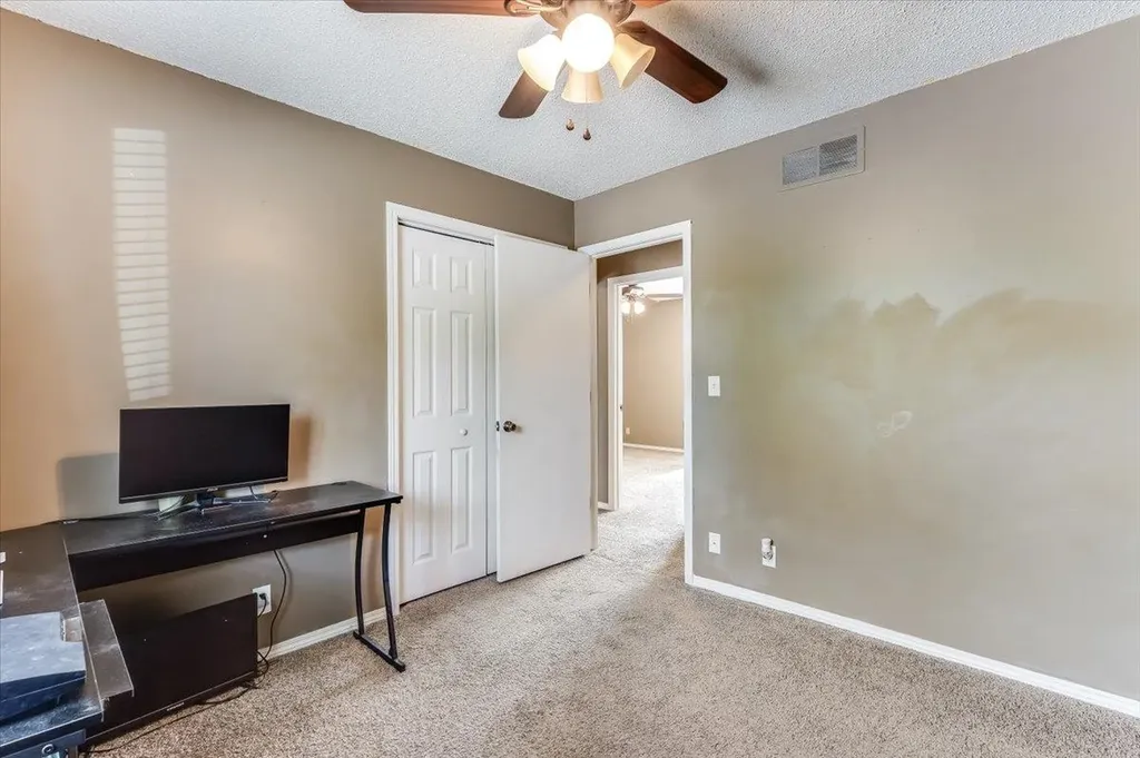 5434 S Washington Avenue Wichita KS 67219