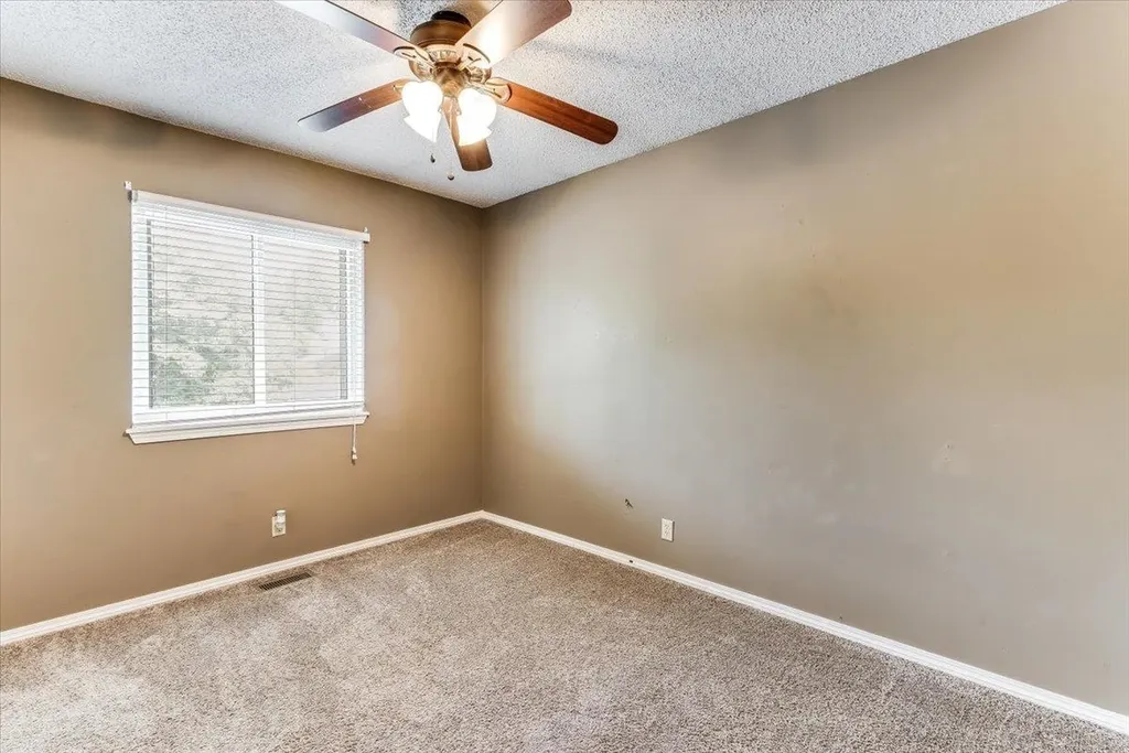 5434 S Washington Avenue Wichita KS 67219