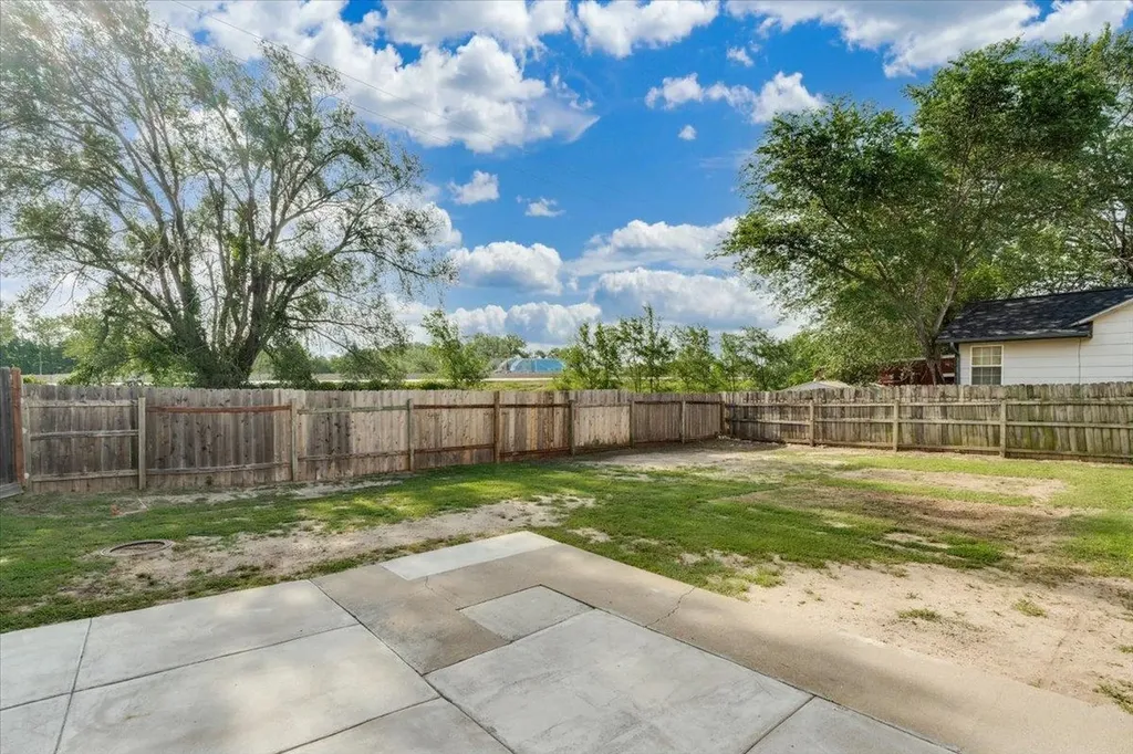 5434 S Washington Avenue Wichita KS 67219