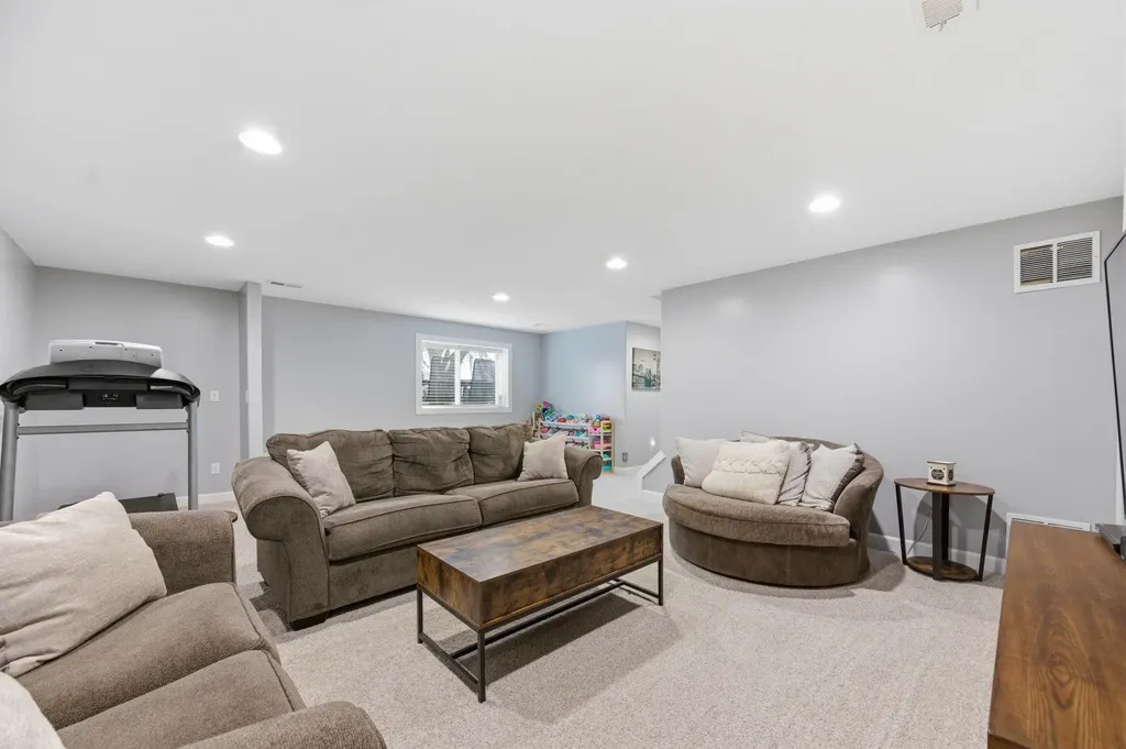 2653 E Spring Hill Court Goddard KS 67052