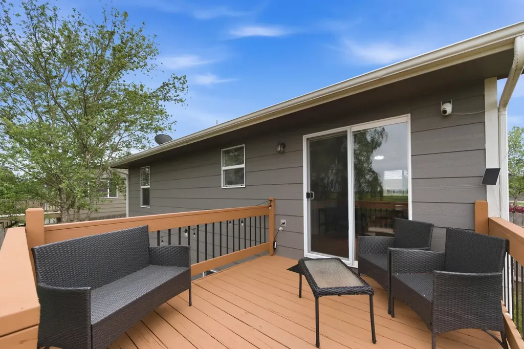 2653 E Spring Hill Court Goddard KS 67052