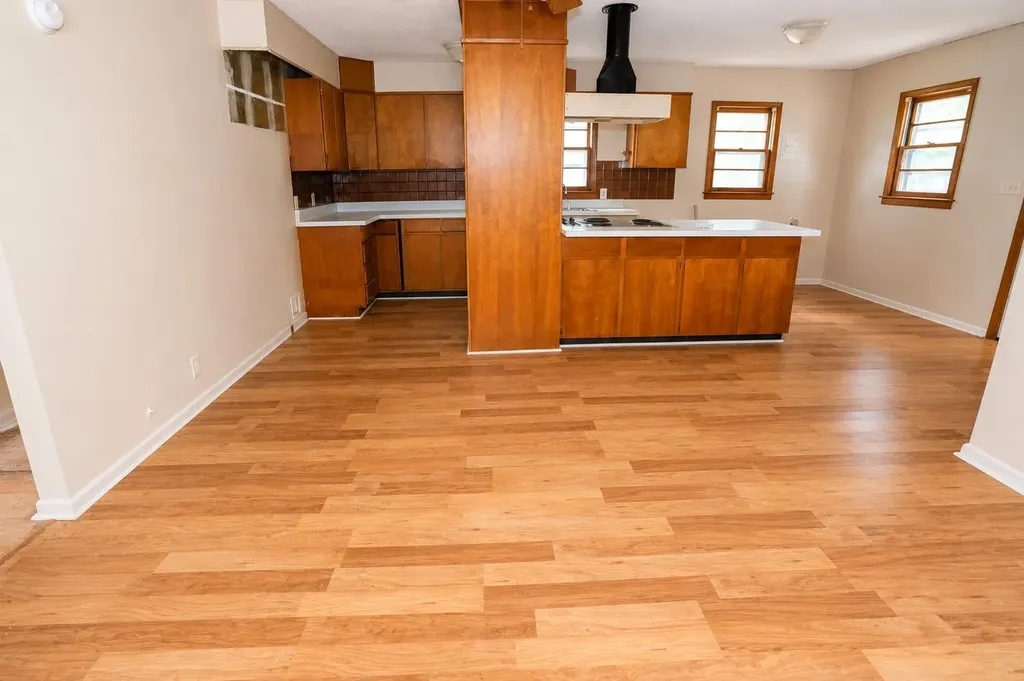 412 N Washington El Dorado KS 67042