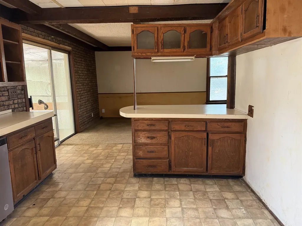 521 N Mulberry Street Eureka KS 67045
