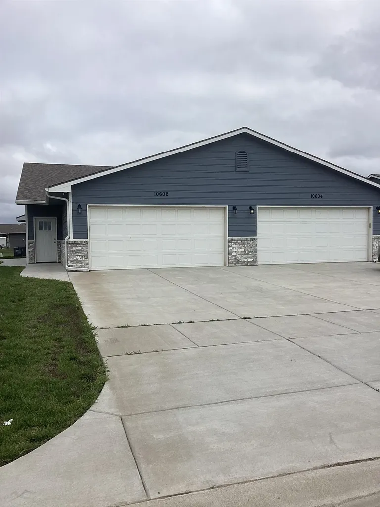 10614-10616 E Conifer Street Wichita KS 67207