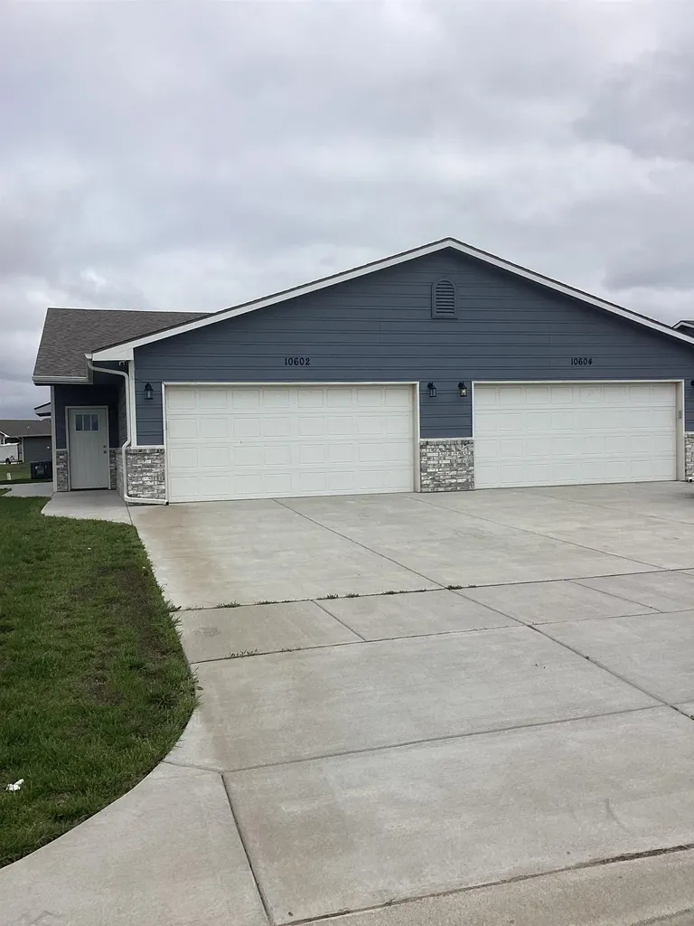 10614-10616 E Conifer Street Wichita KS 67207