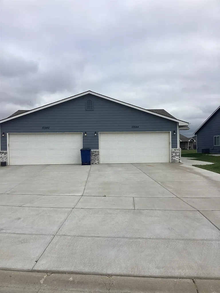 10614-10616 E Conifer Street Wichita KS 67207