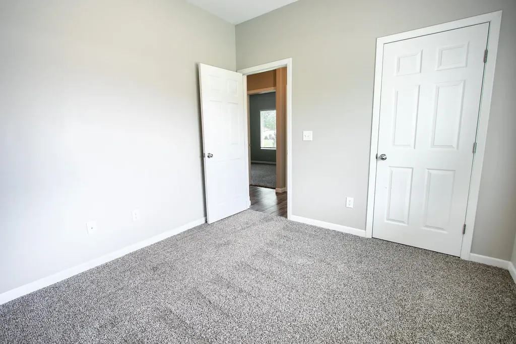 429-431 Harvest Road Hesston KS 67062
