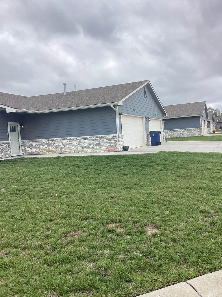 10408-10410 E Conifer Street Wichita KS 67207