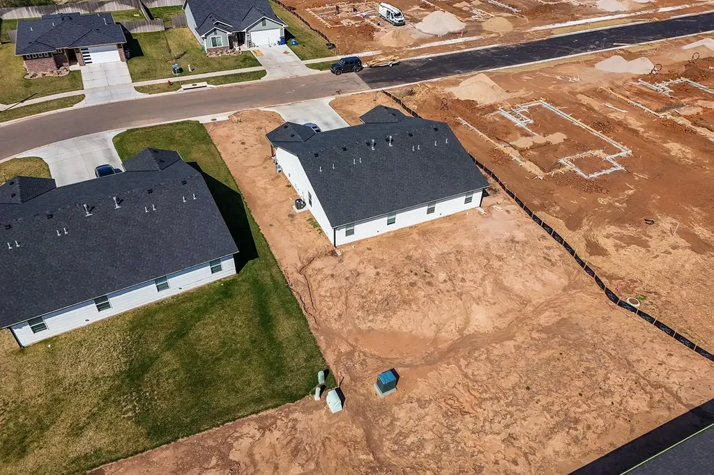 186 N Tomahawk Street Clearwater KS 67147