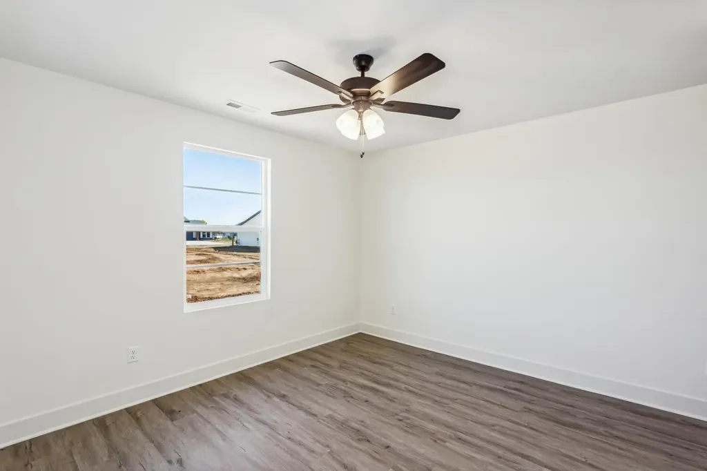 182 N Tomahawk Street Clearwater KS 67147