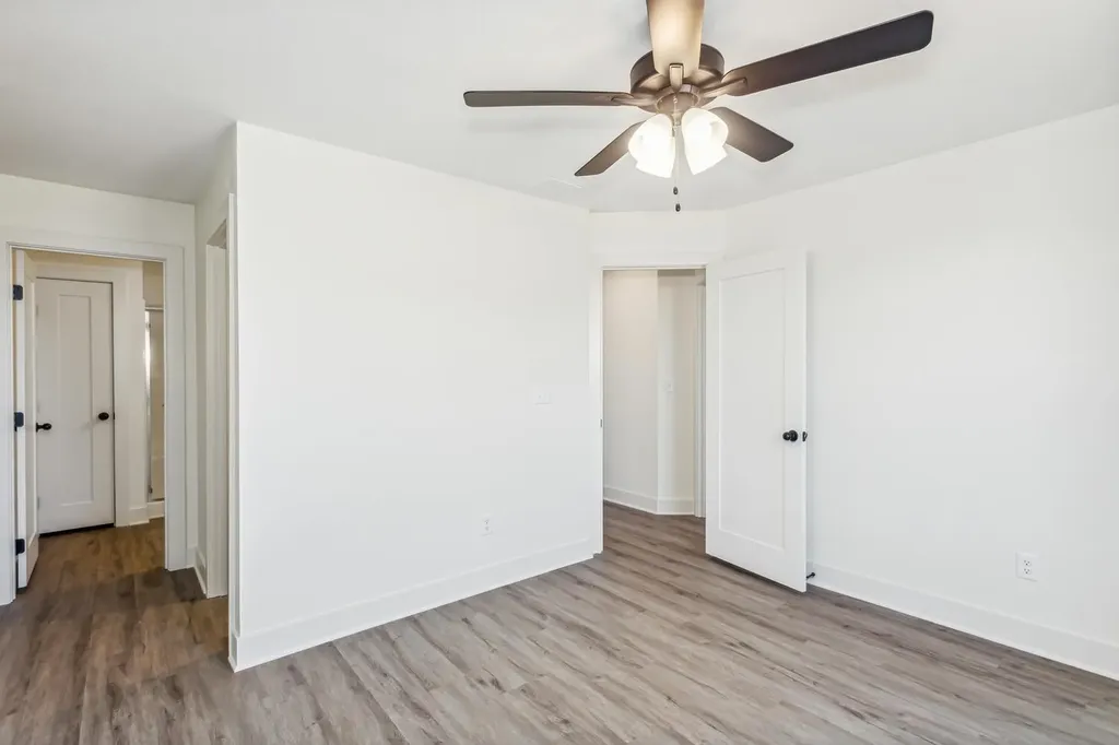182 N Tomahawk Street Clearwater KS 67147