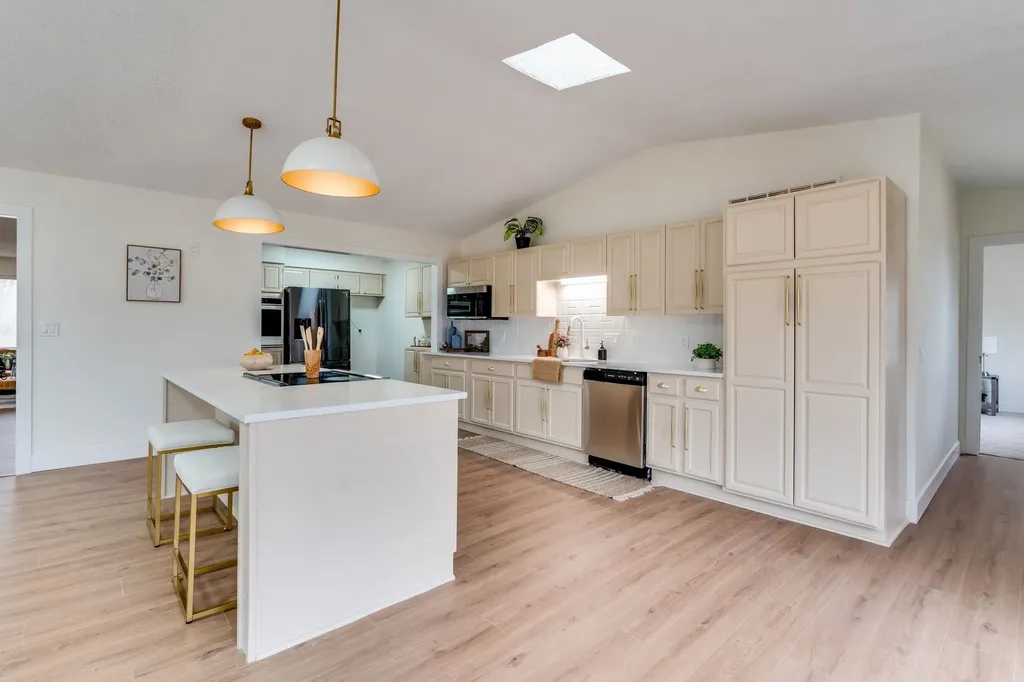 14511 W Selma Wichita KS 67227