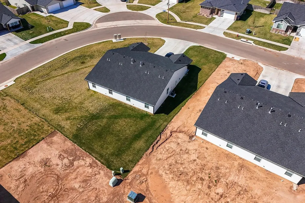 184 N Tomahawk Street Clearwater KS 67147