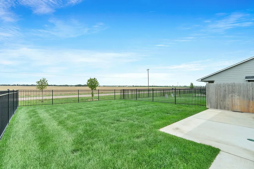 12178 W Swift Fox Wichita KS 67223