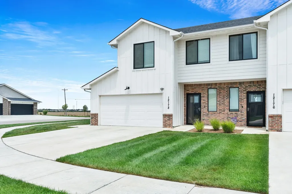12178 W Swift Fox Wichita KS 67223