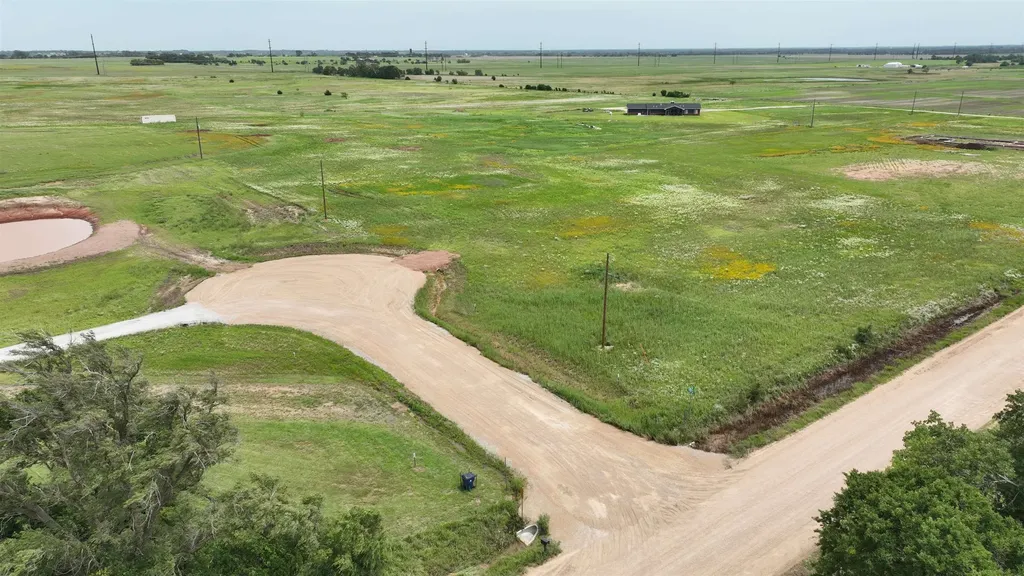 0000 W 49th Circle S Cheney KS 67025