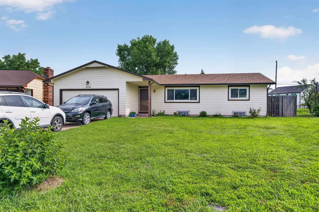 4516 E 27th Street N Wichita KS 67220