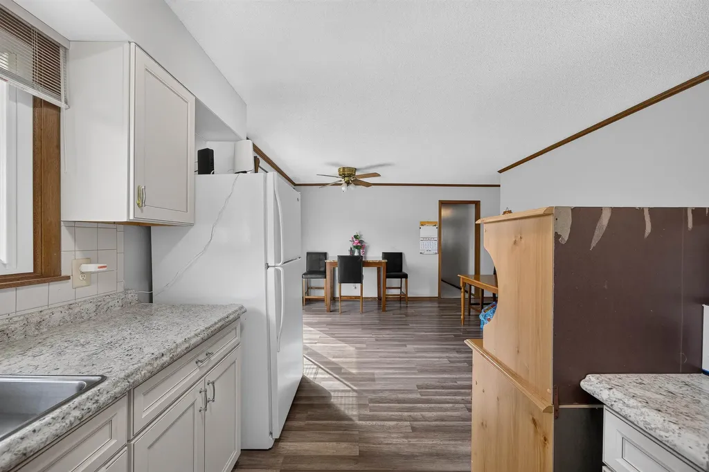 4516 E 27th Street N Wichita KS 67220