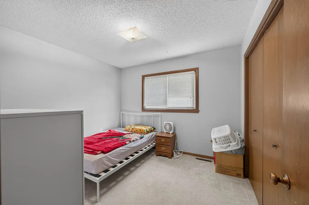 4516 E 27th Street N Wichita KS 67220