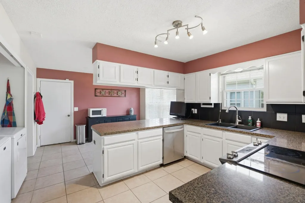 6515 E 30th Street N Wichita KS 67226