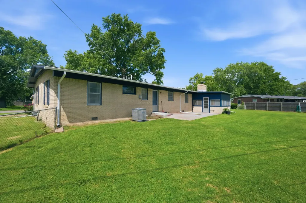 3110 N Sedgwick Avenue Wichita KS 67204