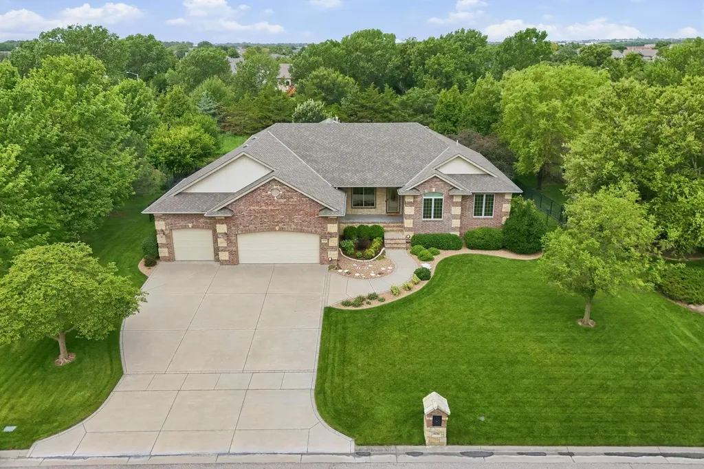 3131 N Den Hollow Street Wichita KS 67205