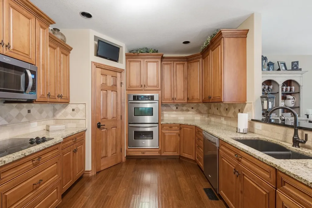 3131 N Den Hollow Street Wichita KS 67205