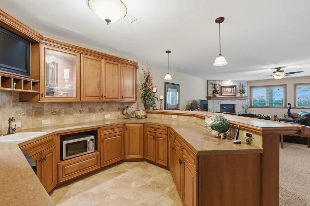3131 N Den Hollow Street Wichita KS 67205