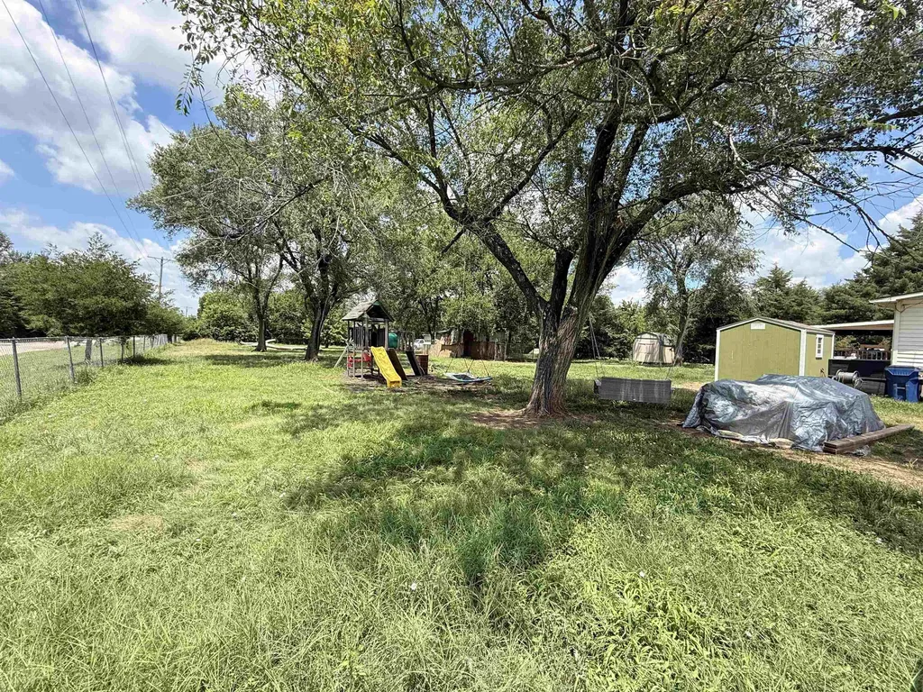 319 S 6th Street Towanda KS 67144
