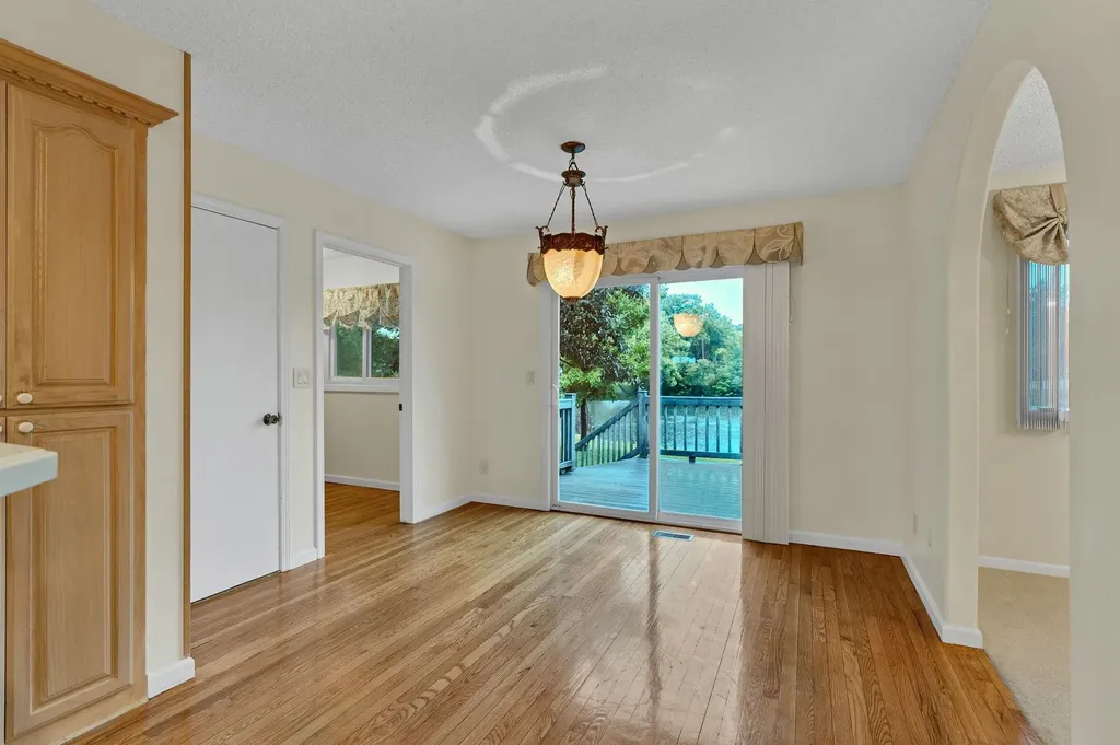 1340 S Greenwich Wichita KS 67207