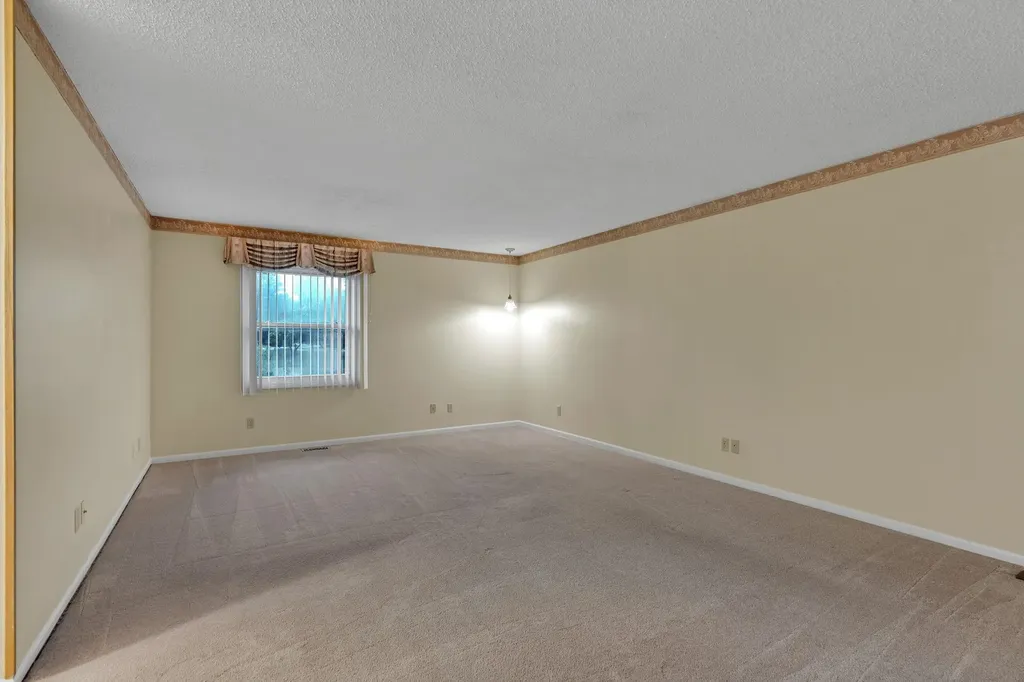 1340 S Greenwich Wichita KS 67207