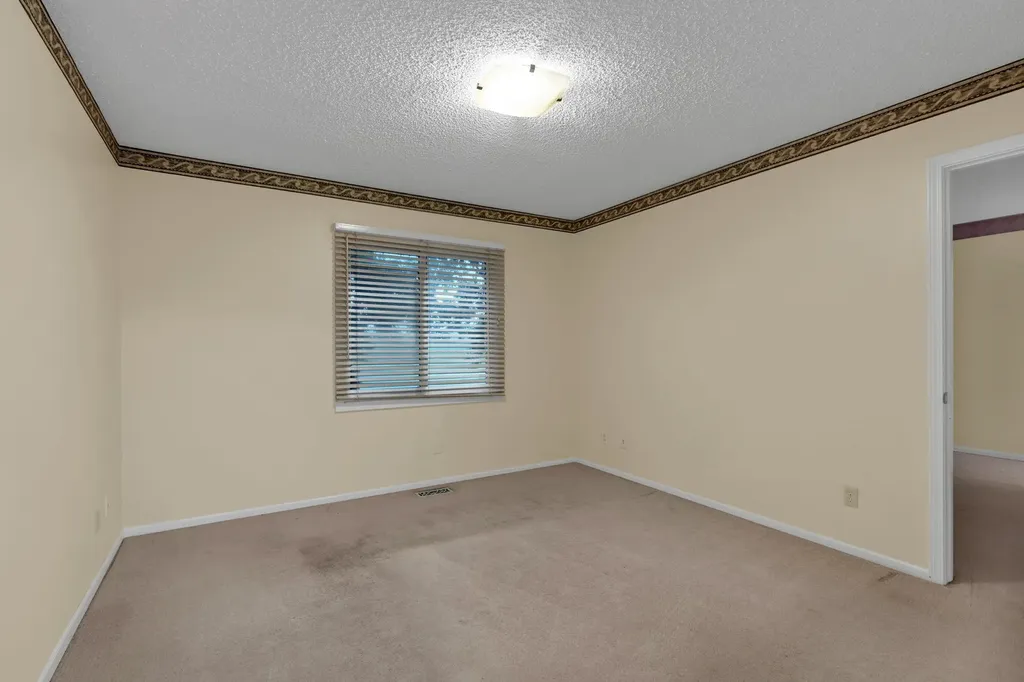 1340 S Greenwich Wichita KS 67207
