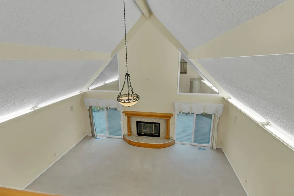 1340 S Greenwich Wichita KS 67207