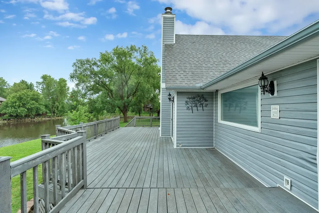1340 S Greenwich Wichita KS 67207