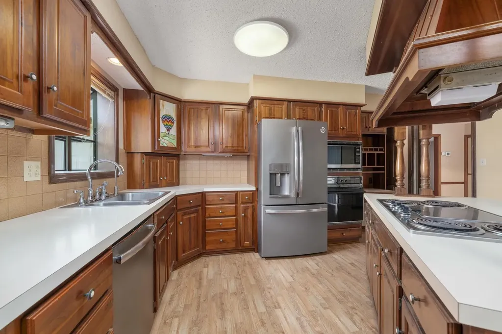 1631 N Clarence Avenue Wichita KS 67203