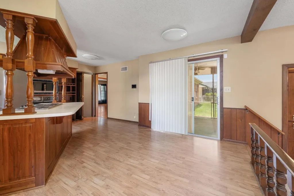 1631 N Clarence Avenue Wichita KS 67203
