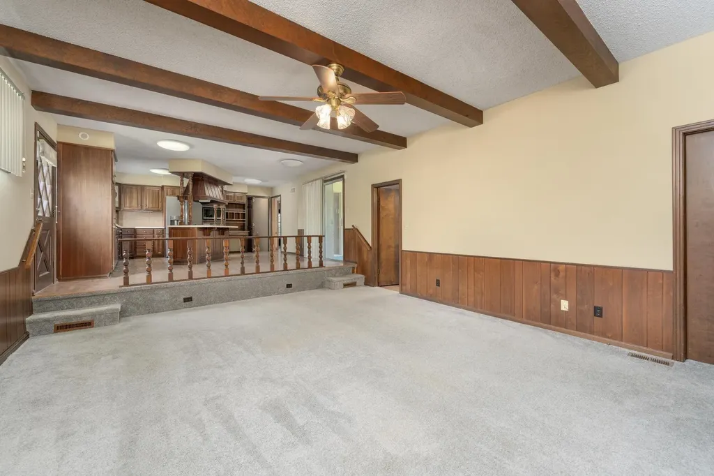 1631 N Clarence Avenue Wichita KS 67203