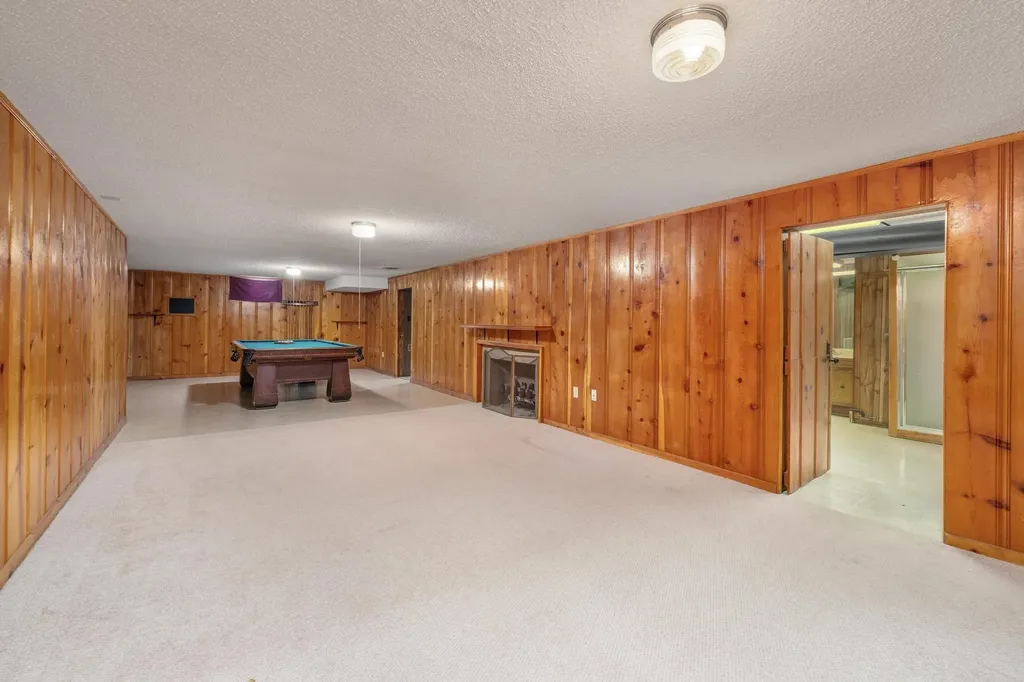 1631 N Clarence Avenue Wichita KS 67203