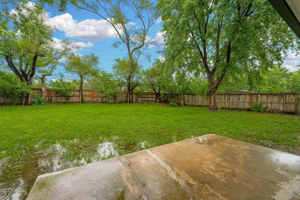 218 Aaron Drive Andover KS 67002