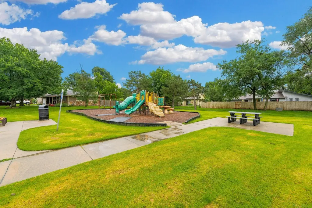 218 Aaron Drive Andover KS 67002