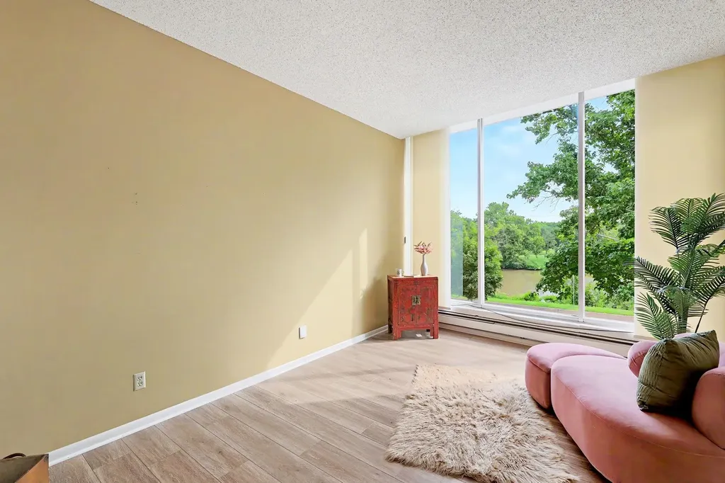1401 W River Boulevard Wichita KS 67203