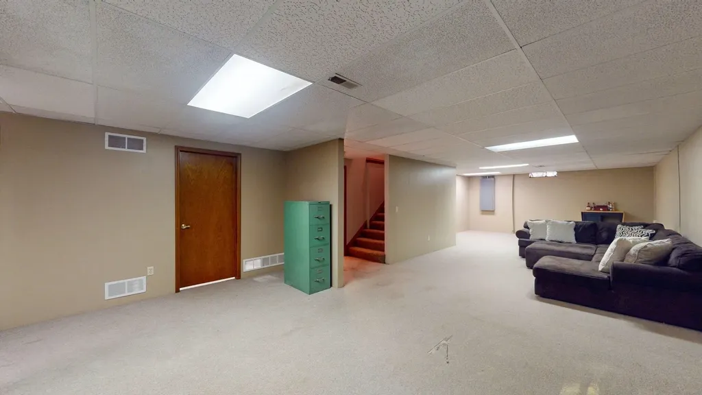 1715 N Pine Grove Street Wichita KS 67212