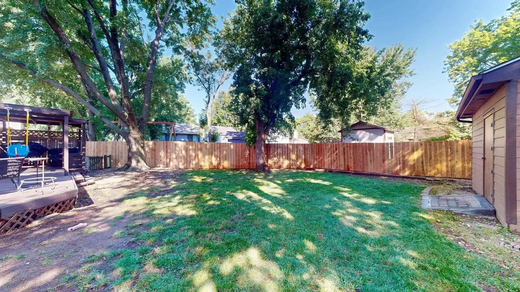 1715 N Pine Grove Street Wichita KS 67212