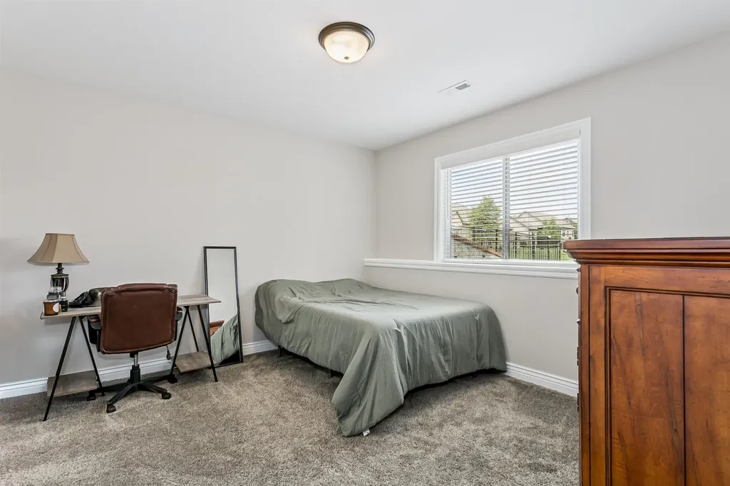 4705 N Elk Creek Drive Bel Aire KS 67226
